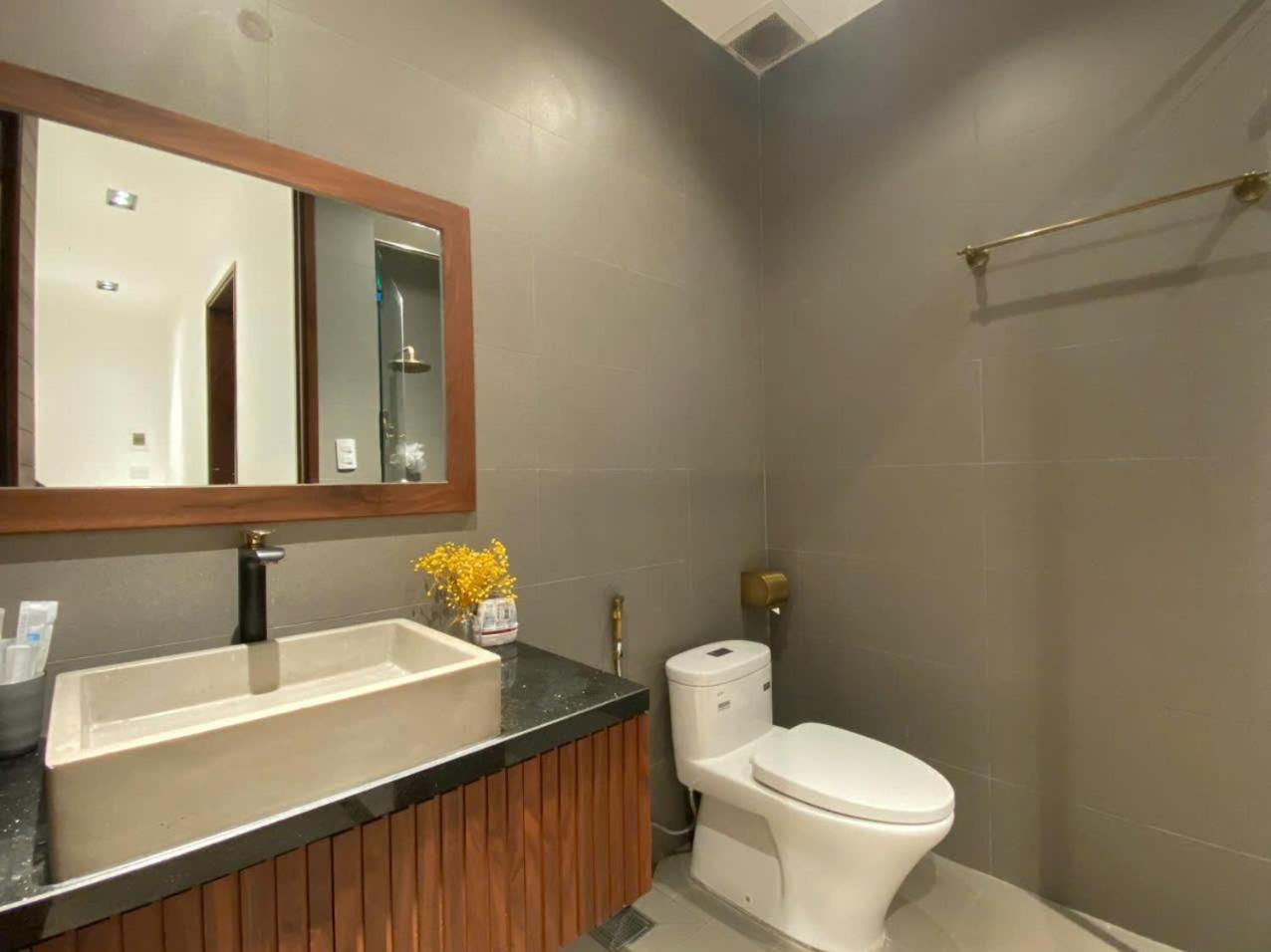 Hotel Ekehaus Đà Lạt Khu Chi Lăng Esterno foto